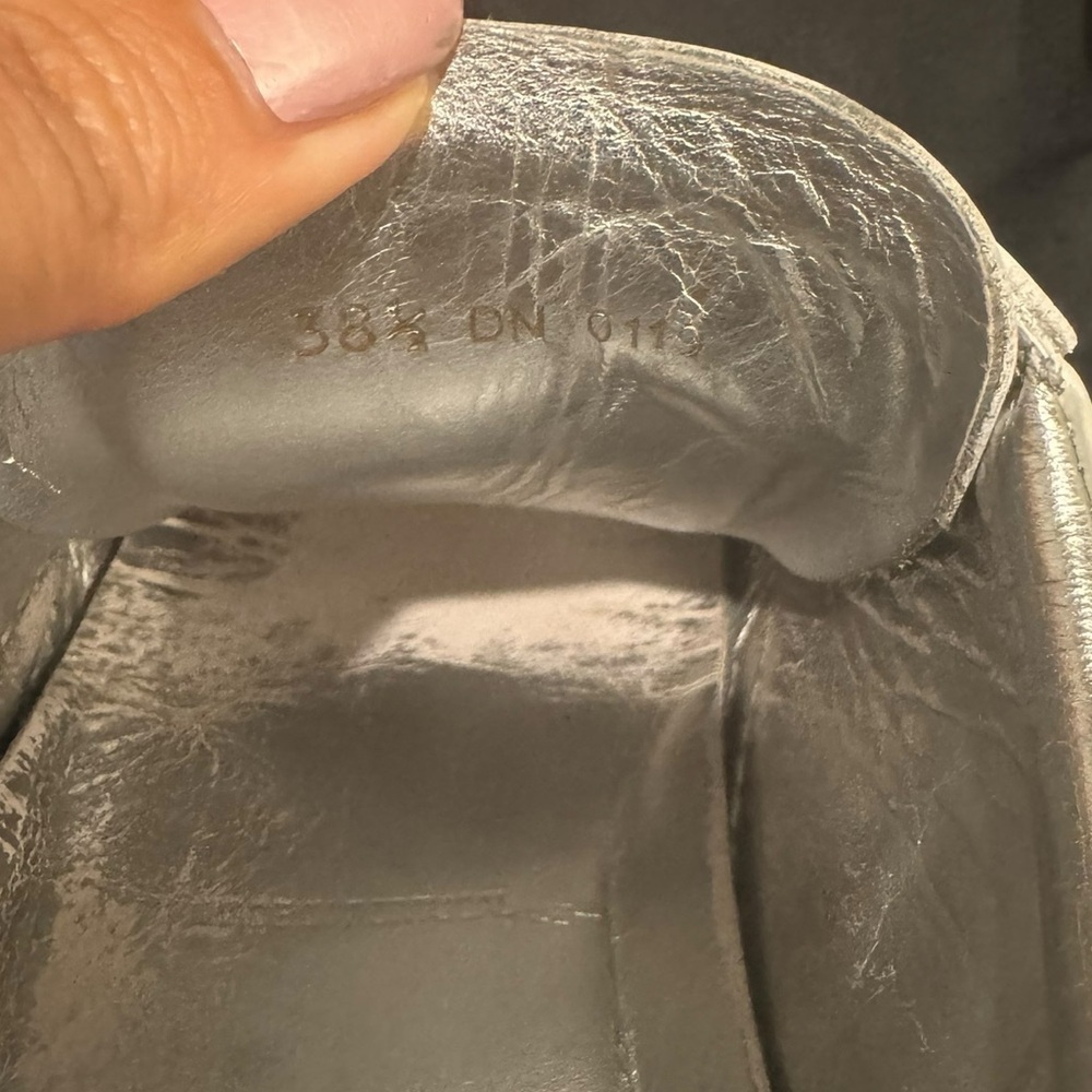 Givenchy Urban Argent White and Silver Street Sneakers- Size 38 1/2 or   U.S 8 - Picture 5 of 9